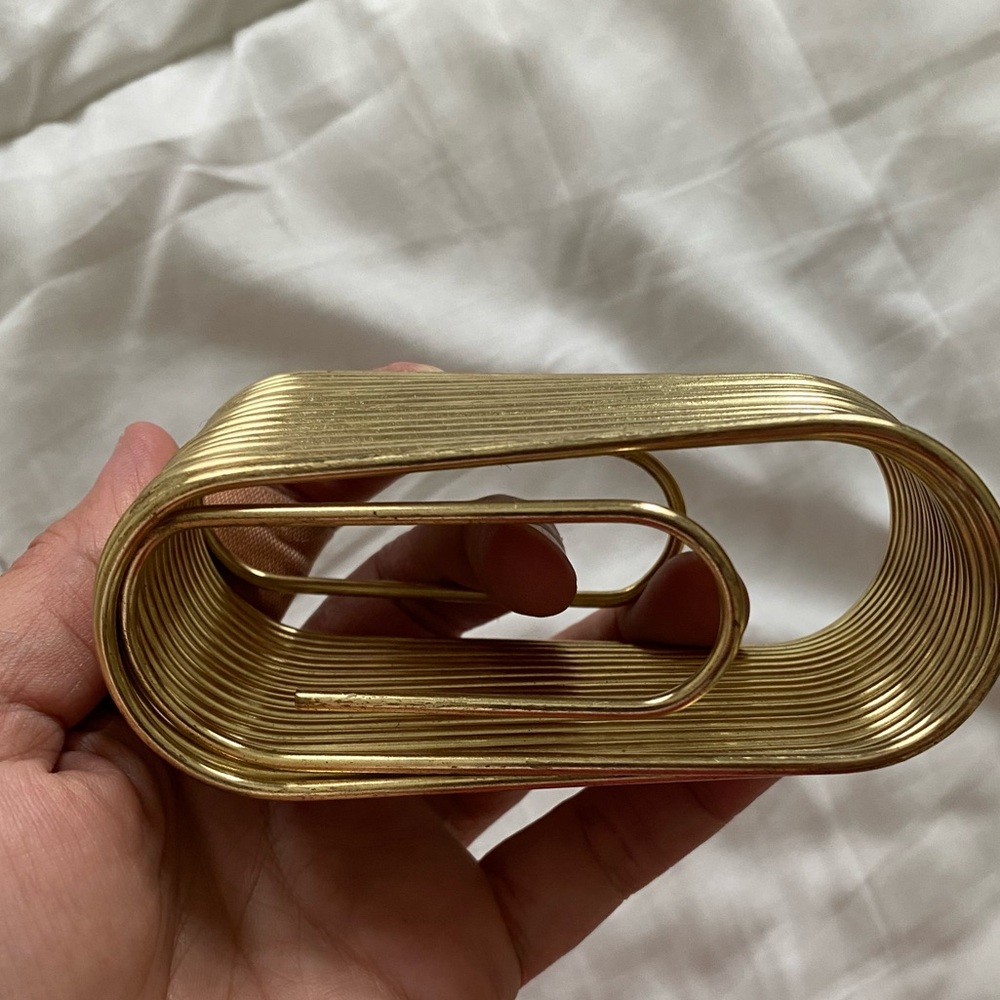 ANTHROPOLOGIE Gold Paper Clip Note Holder ClipNote Desk Organizer - Picture 5 of 6
